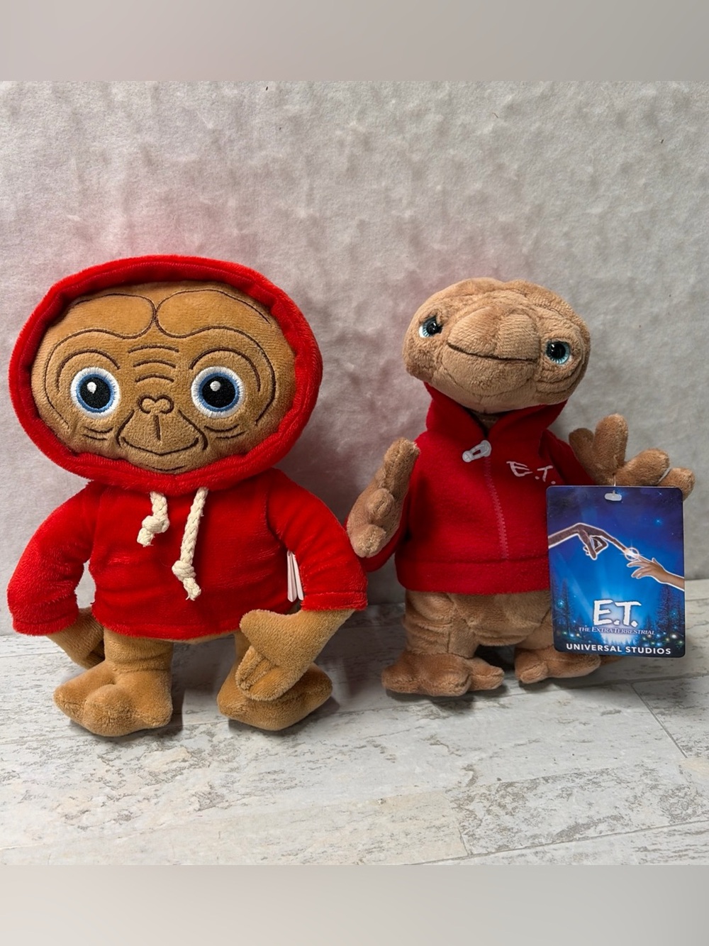 Universal Studios E.T. Red Fleece Hoodie Stuffed Plush 9" Extra Terrestrial (2)